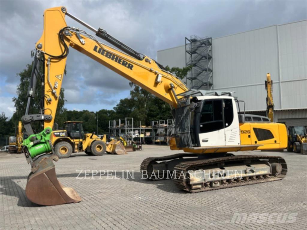 Liebherr R926 Pásová rýpadla