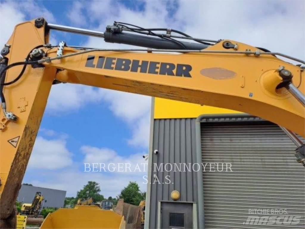 Liebherr R946 Pásová rýpadla