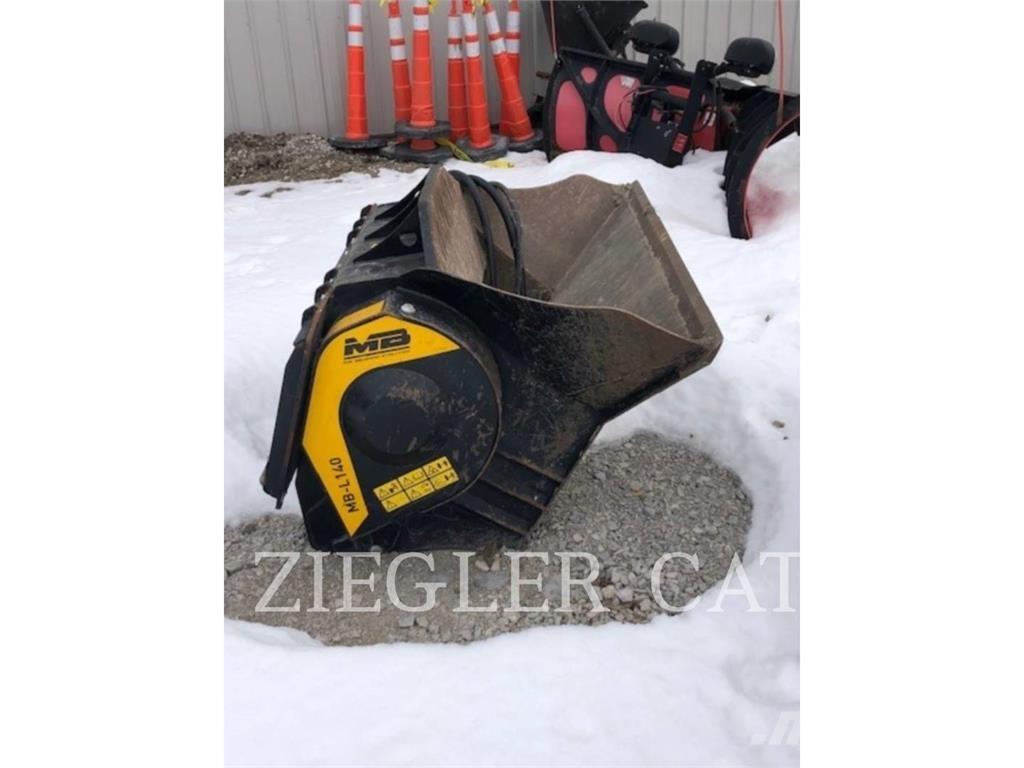 MB Crusher MB-L140 Drtící zařízení