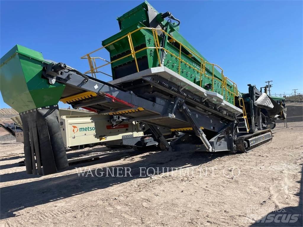 McCloskey S2503DT Drtící zařízení