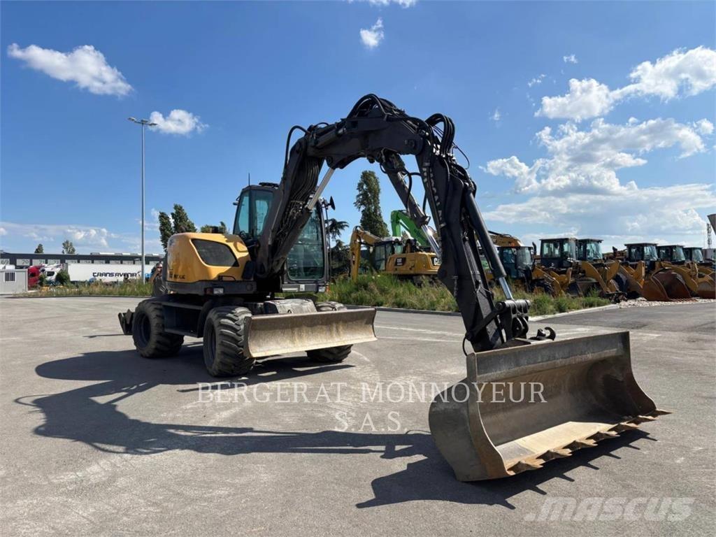 Mecalac 714MW Kolová rýpadla