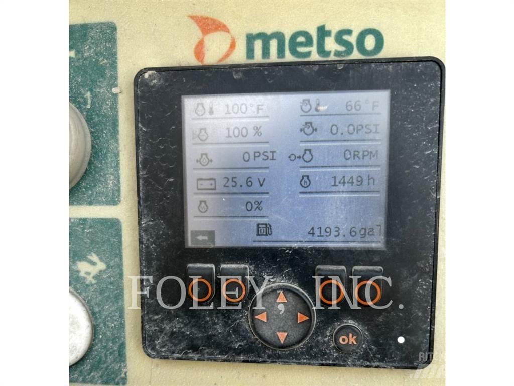 Metso ST2.8 Mobilní třídiče