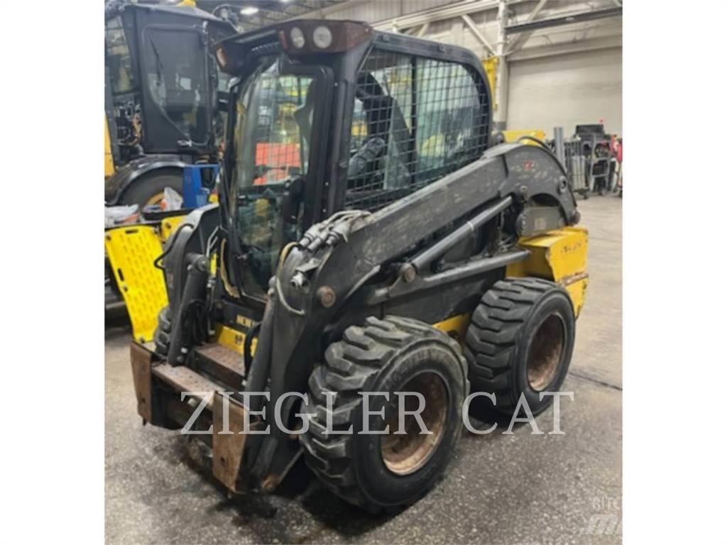 New Holland L220 Smykem řízené nakladače