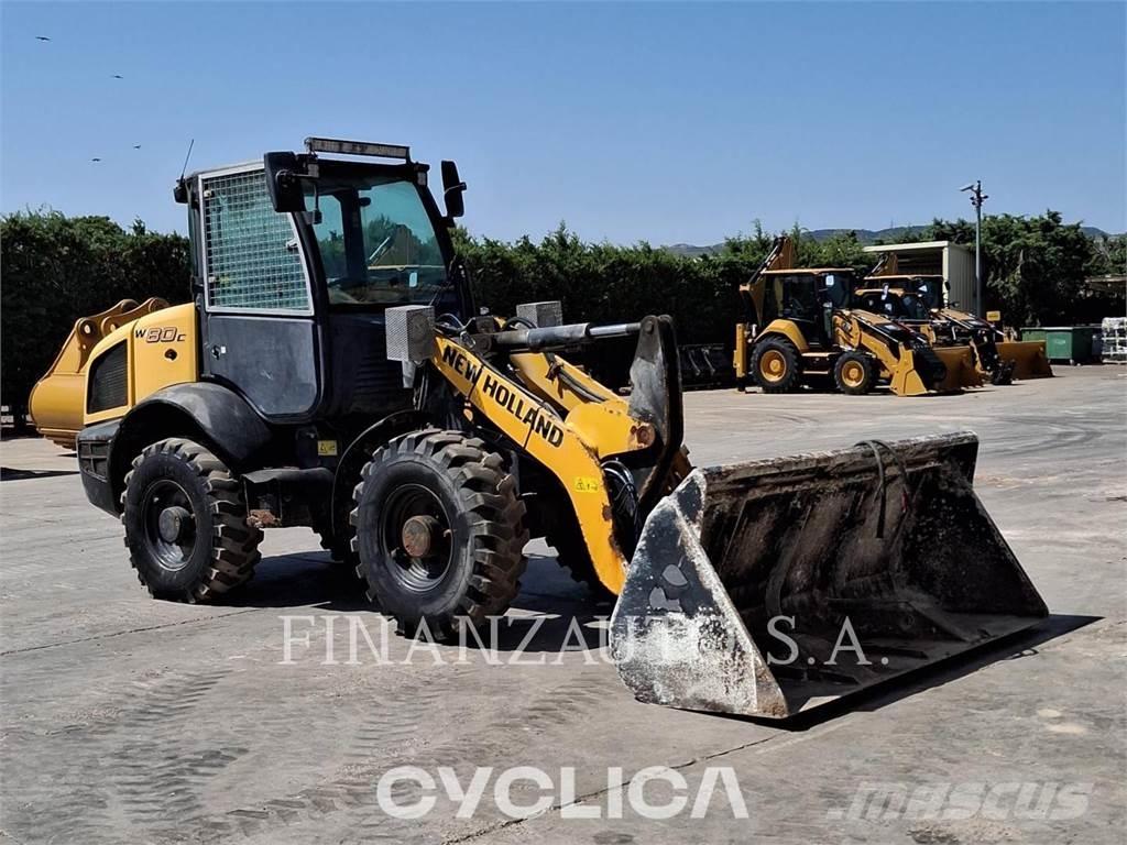 New Holland W80C Kolové nakladače