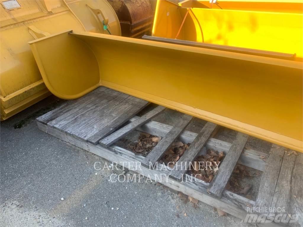 Protec SNOW TURF PUSHER Sněhové frézy