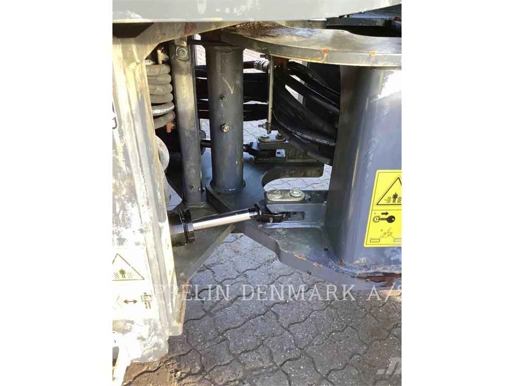 Schaeff TL100 Kolové nakladače