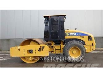 SEM MACHINERY SEM512 Půdní kompaktory