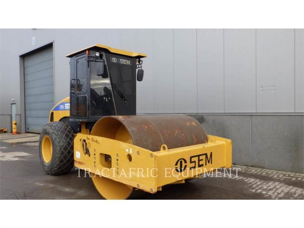 SEM MACHINERY SEM512 Půdní kompaktory