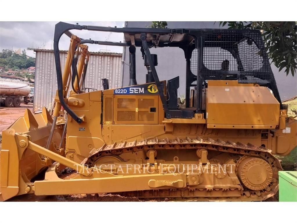 SEM MACHINERY SEM822D Pásové dozery