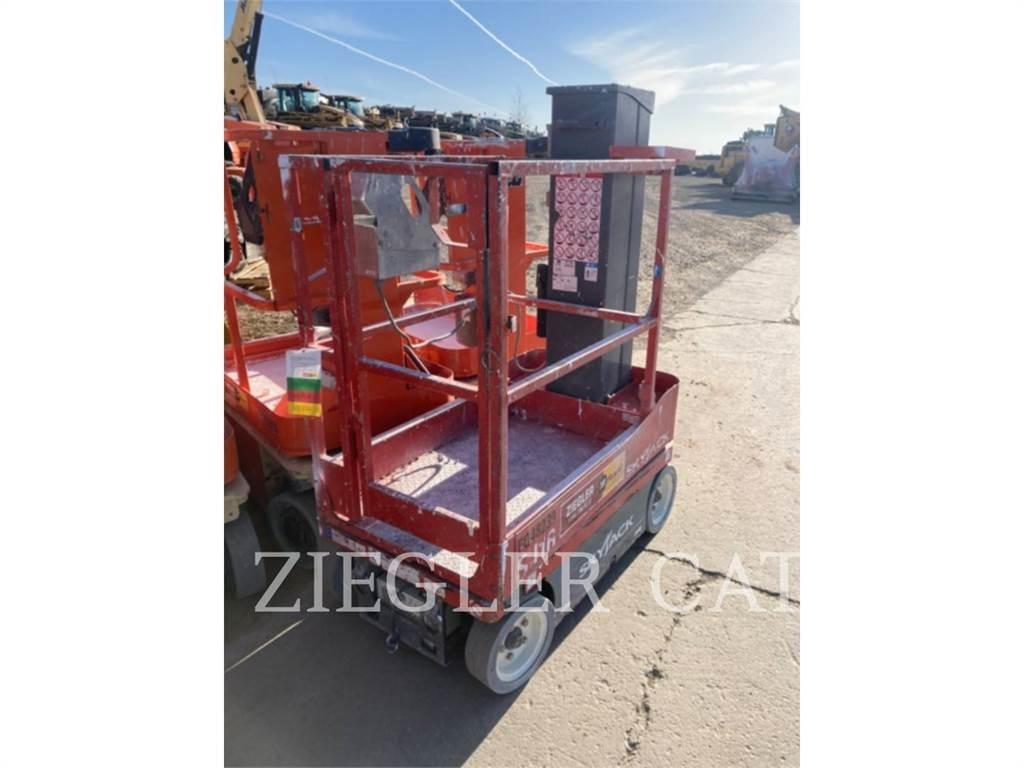 Skyjack SJ16 Nůžková zvedací plošina