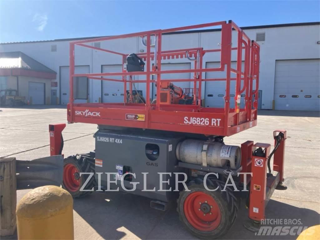 Skyjack SJ6826RT Nůžková zvedací plošina