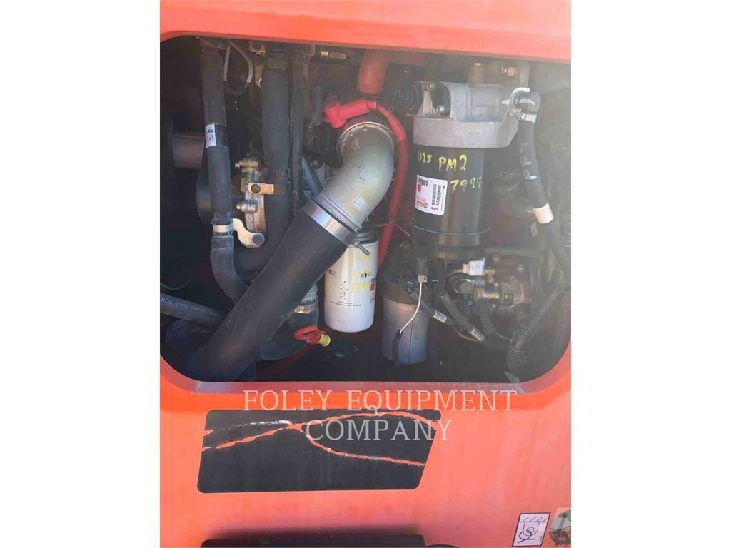 SkyTrak 8042O Teleskopické manipulátory