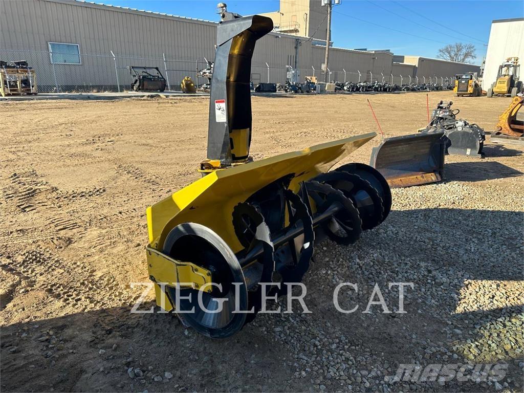 SnowWolf 84 SNOWBLOWER Sněhové frézy