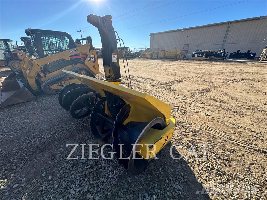 SnowWolf 84 SNOWBLOWER Sněhové frézy