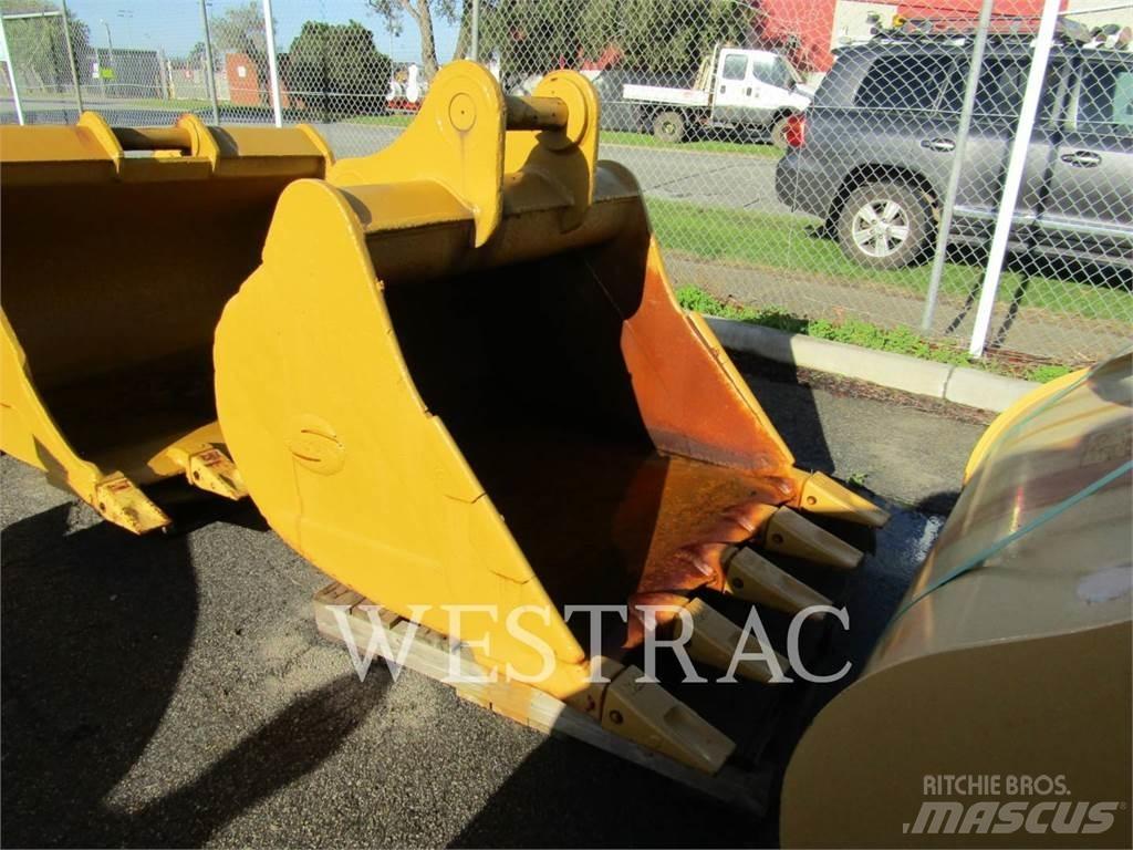 Strickland MFG. 320E Lopaty
