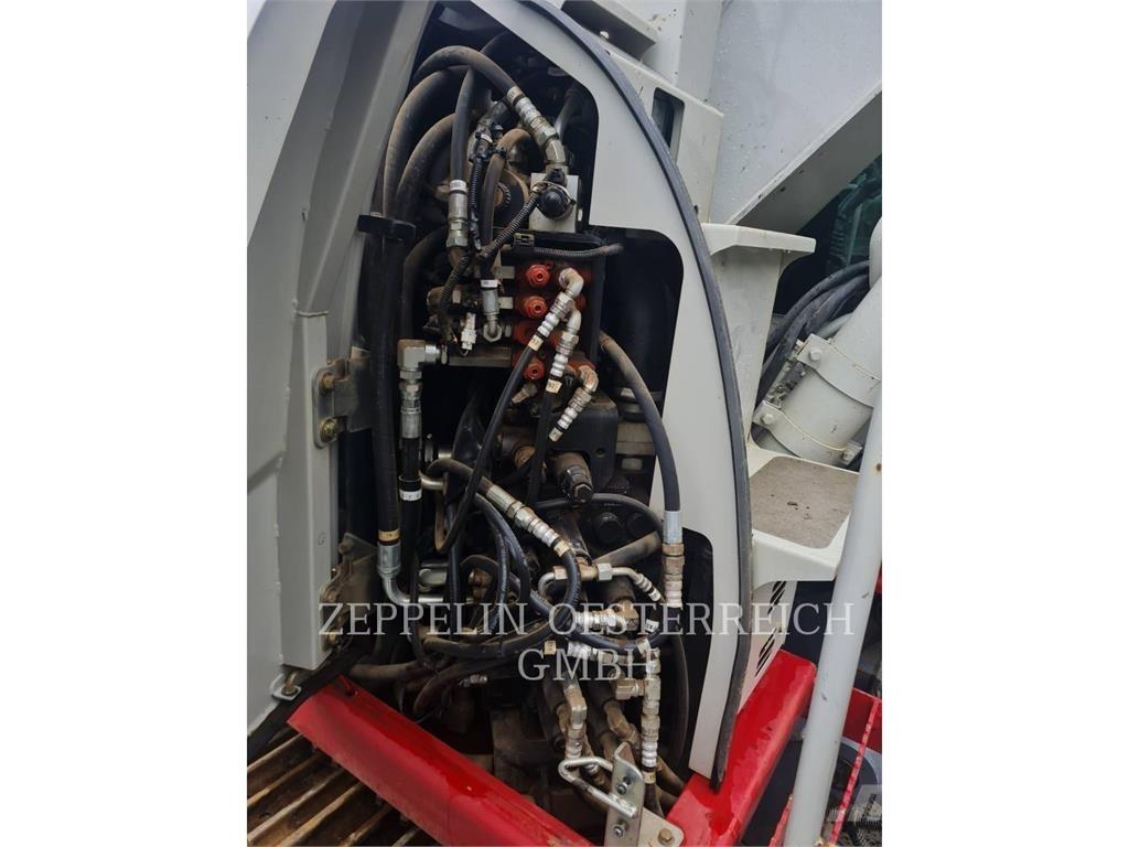 Takeuchi TB2150R Pásová rýpadla