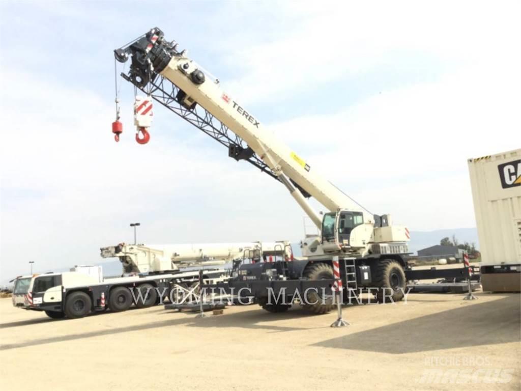 Terex RT 100US Univerzální terénní jeřáby
