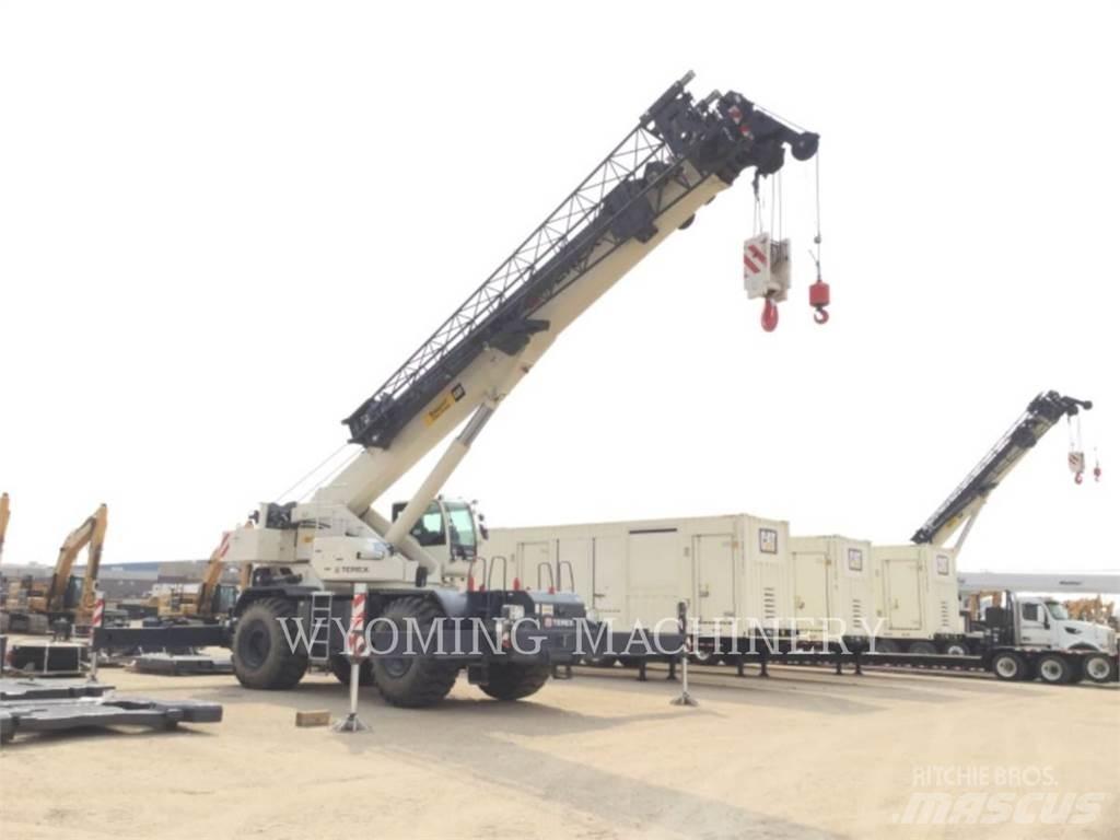 Terex RT 100US Univerzální terénní jeřáby