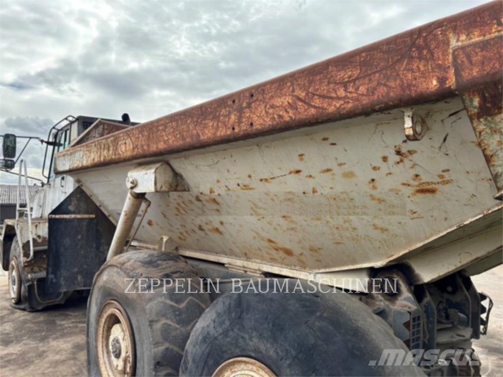 Terex TA25 Kloubové dempry