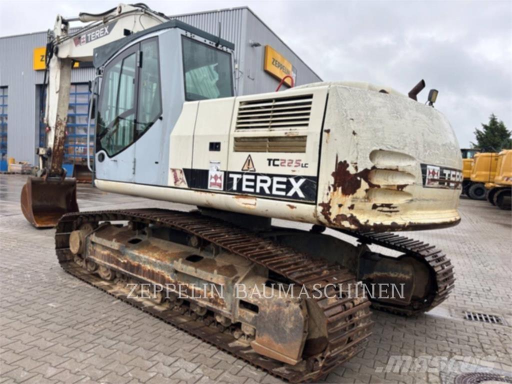 Terex TC225LC Pásová rýpadla