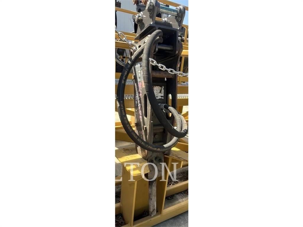  TNB-4M HYDRAULIC HAMMER Bourací kladiva / Sbíječky