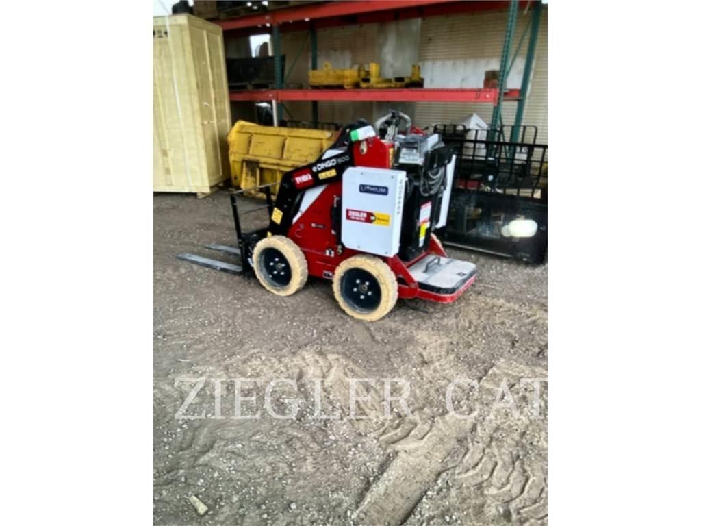 Toro E-DINGO 500 Smykem řízené nakladače