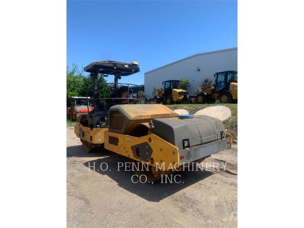 Volvo D110B Půdní kompaktory