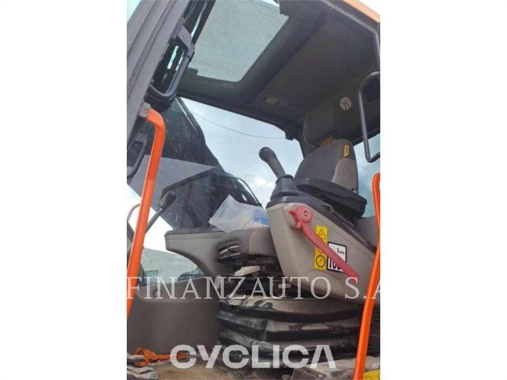 Volvo EC300DNL Pásová rýpadla
