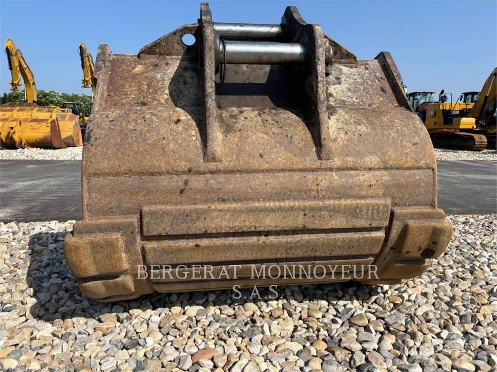 Volvo EC700 CL Pásová rýpadla