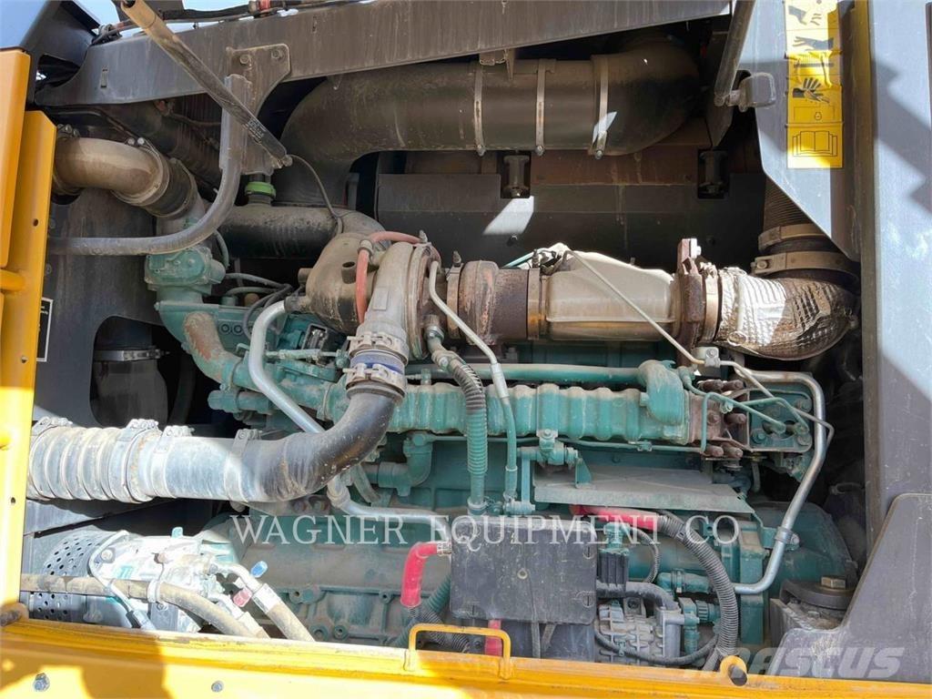 Volvo G946B Grejdry