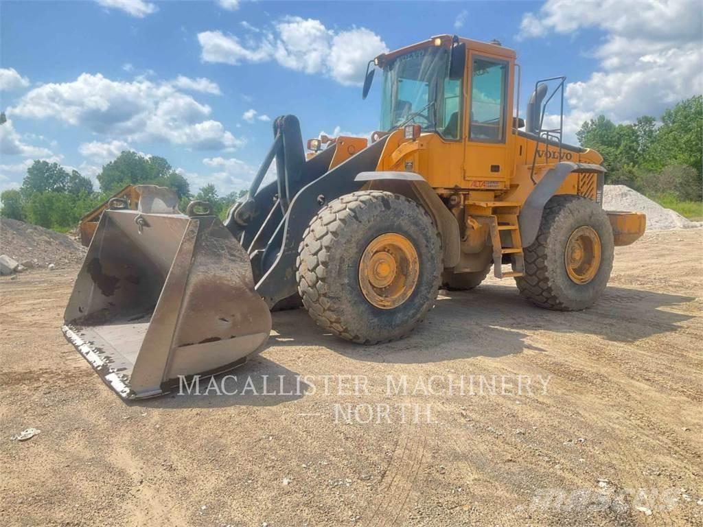 Volvo L110E Kolové nakladače