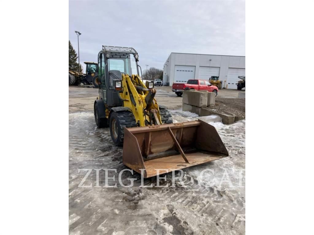 Wacker 30L Kolové nakladače