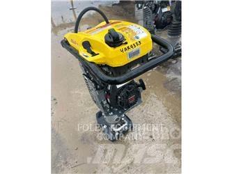 Wacker BS68-4 Půdní kompaktory