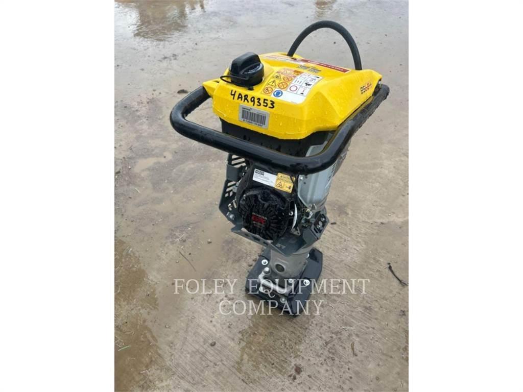 Wacker BS68-4 Půdní kompaktory
