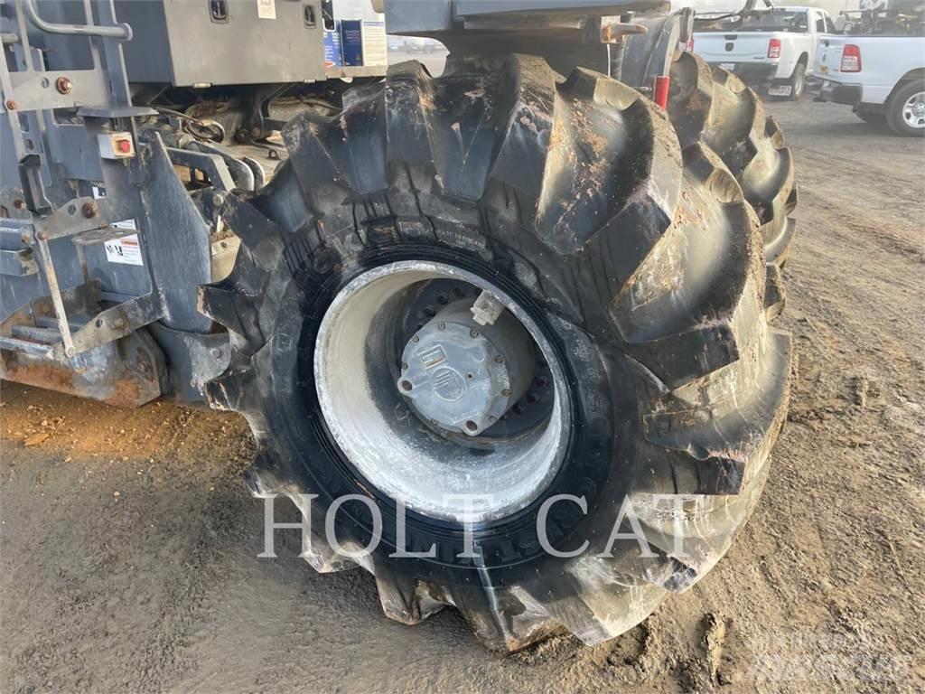 Wirtgen WR240I Recyklátory asfaltu