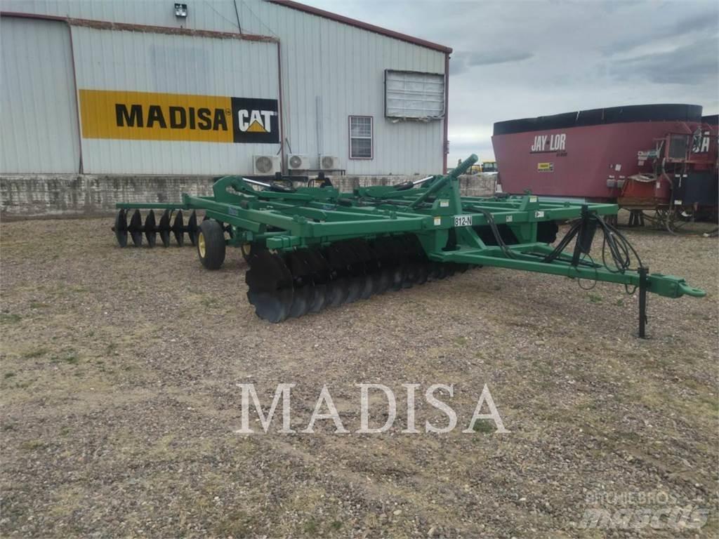 Wishek STEEL MFG 812N Frézy, nůžky