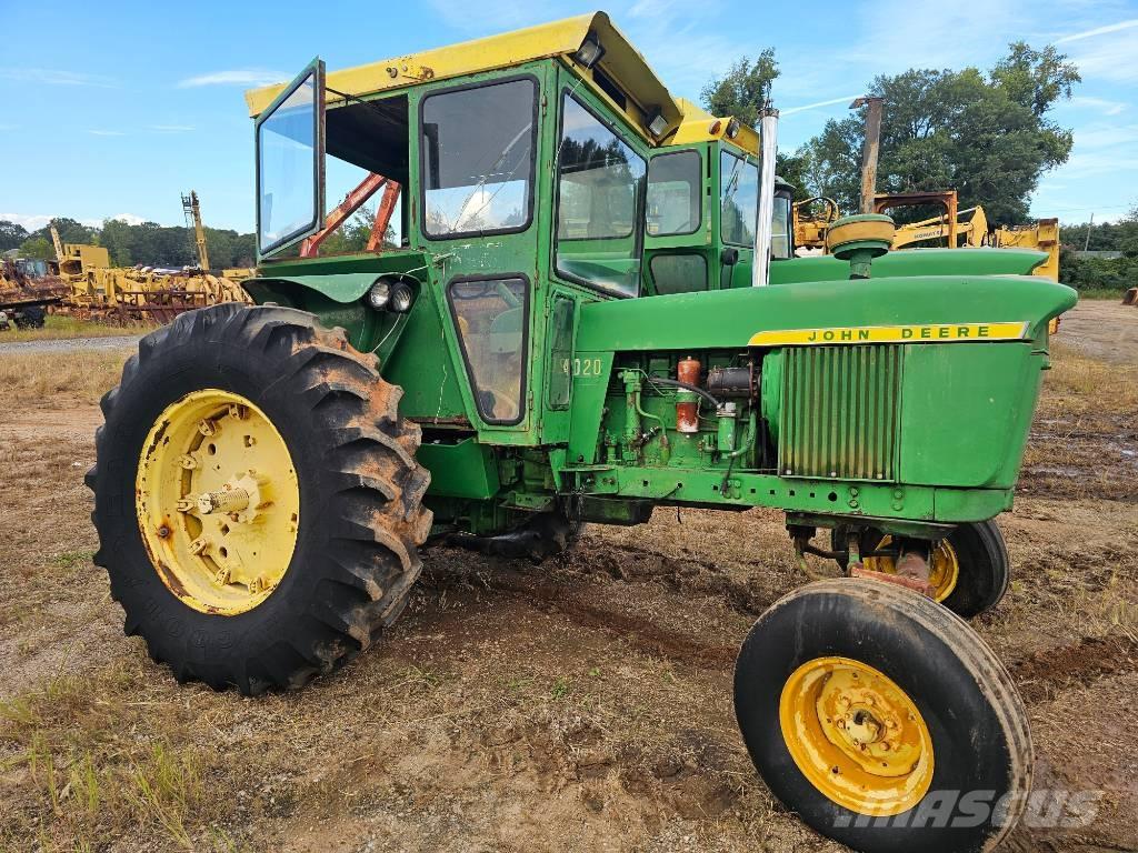 John Deere 4020 D Traktory