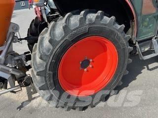 Kubota L2-452 Kompaktní traktory
