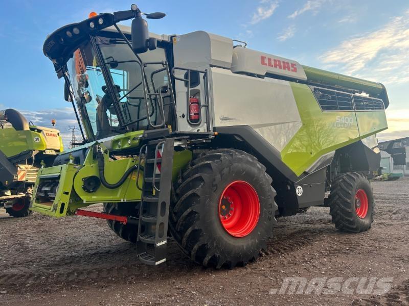 CLAAS LEXION 5400 Sklízecí mlátičky