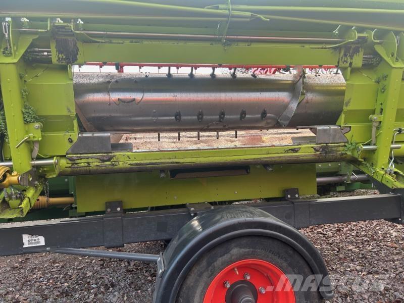 CLAAS LEXION 5400 Sklízecí mlátičky