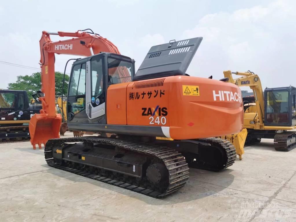 Hitachi ZX 240 Pásová rýpadla