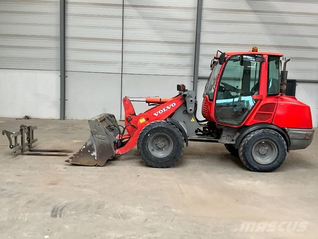 Volvo L 25 F Kolové nakladače