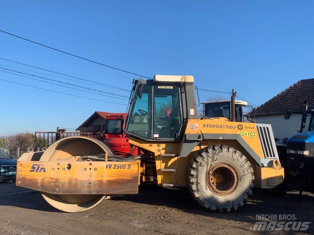 Stavostroj VV 2500D Tahačové válce