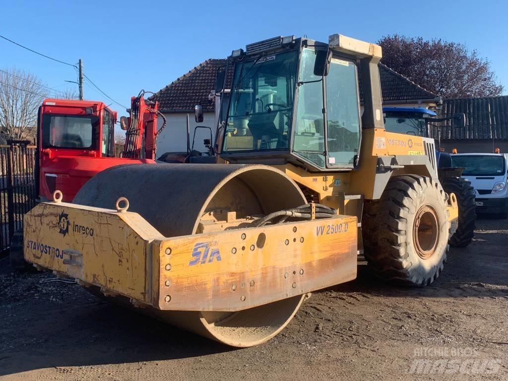 Stavostroj VV 2500D Tahačové válce