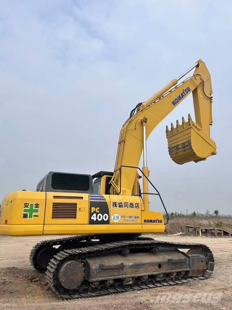 Komatsu PC 400-8 Pásová rýpadla
