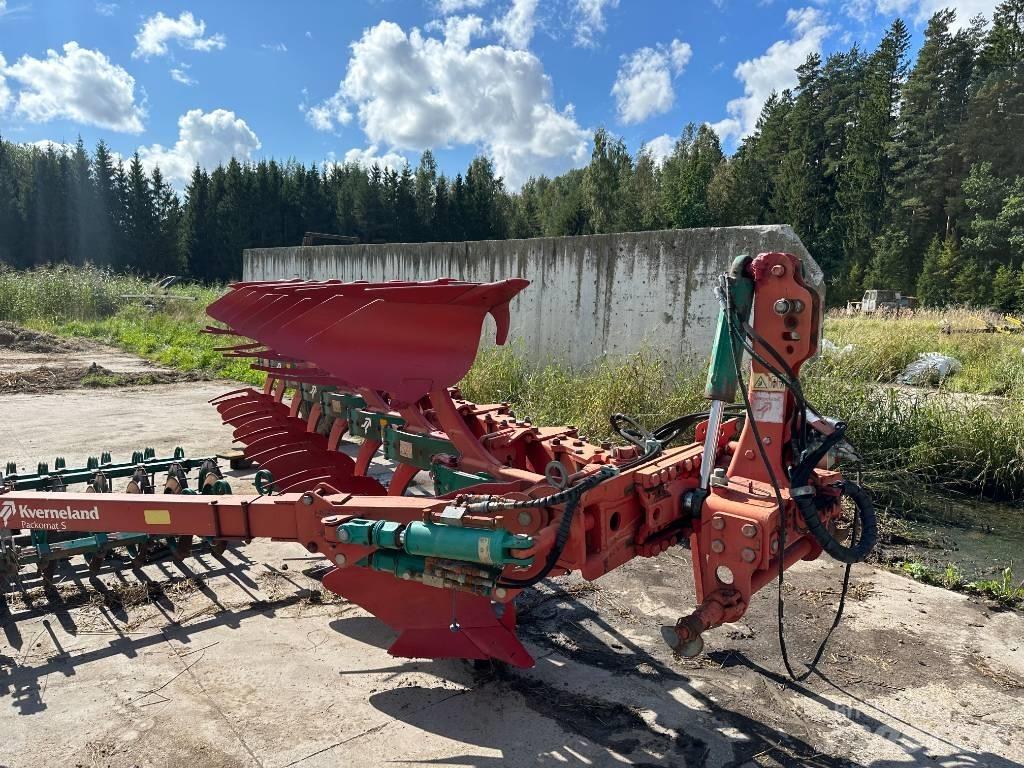 Kverneland Packomat Oboustranné pluhy