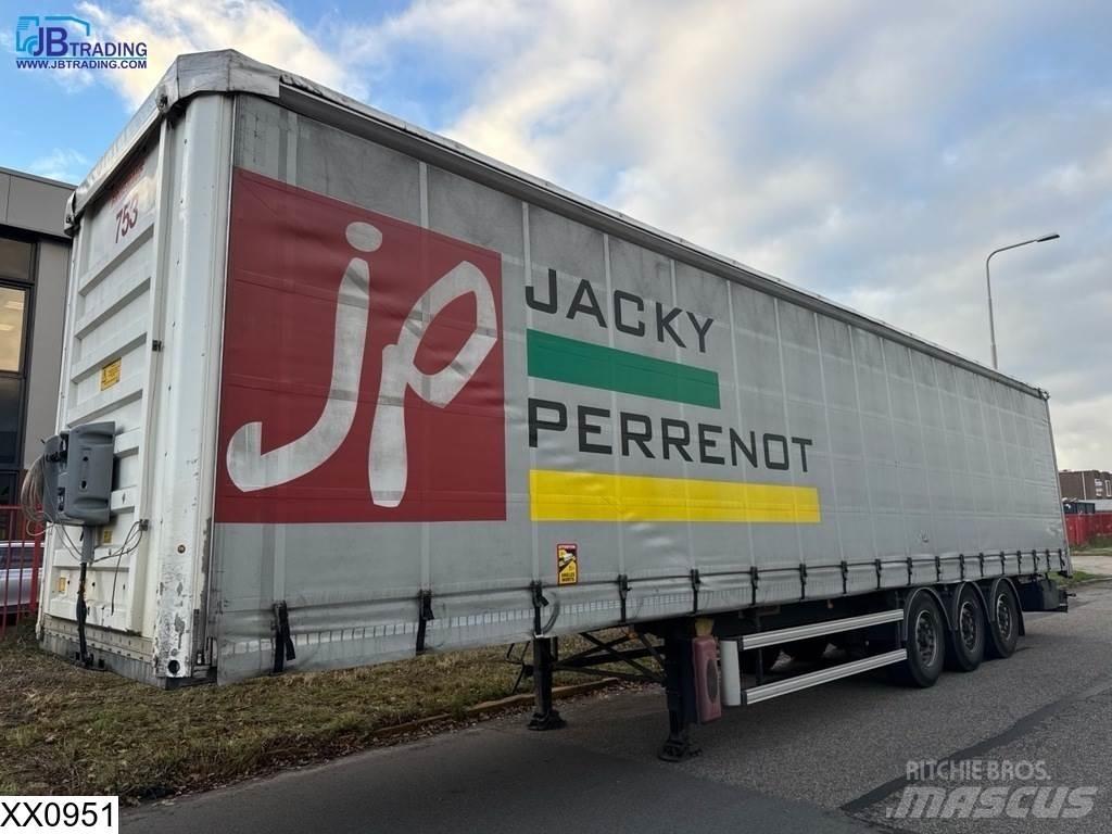 Fruehauf Tautliner Plachtové návěsy
