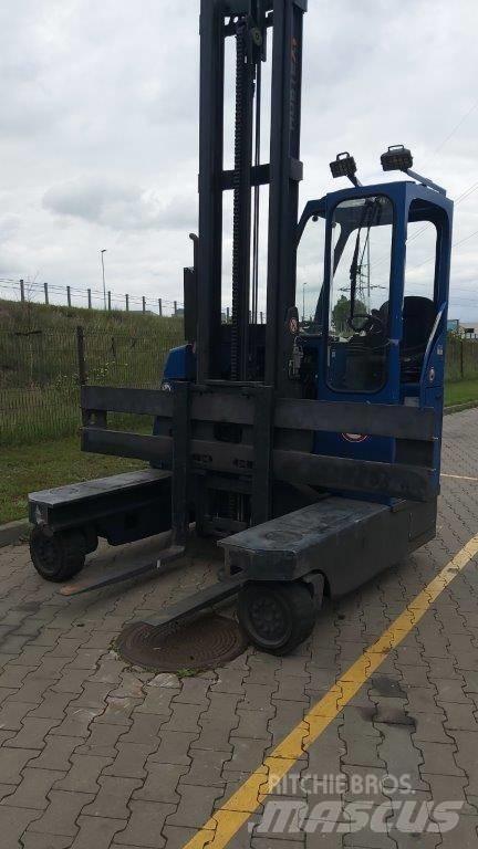 Hubtex DQ 30 G Vysokozdvižný vozík s bočním ložením