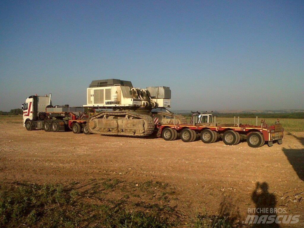 Liebherr 984 C Rýpadla s dlouhým dosahem