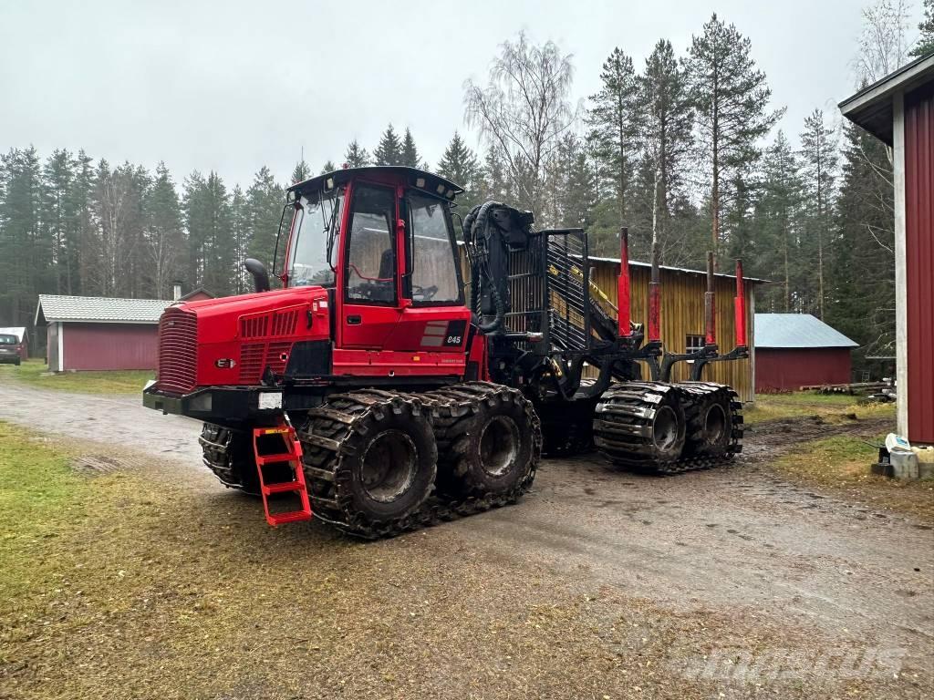 Komatsu 845 Vyvážecí traktory